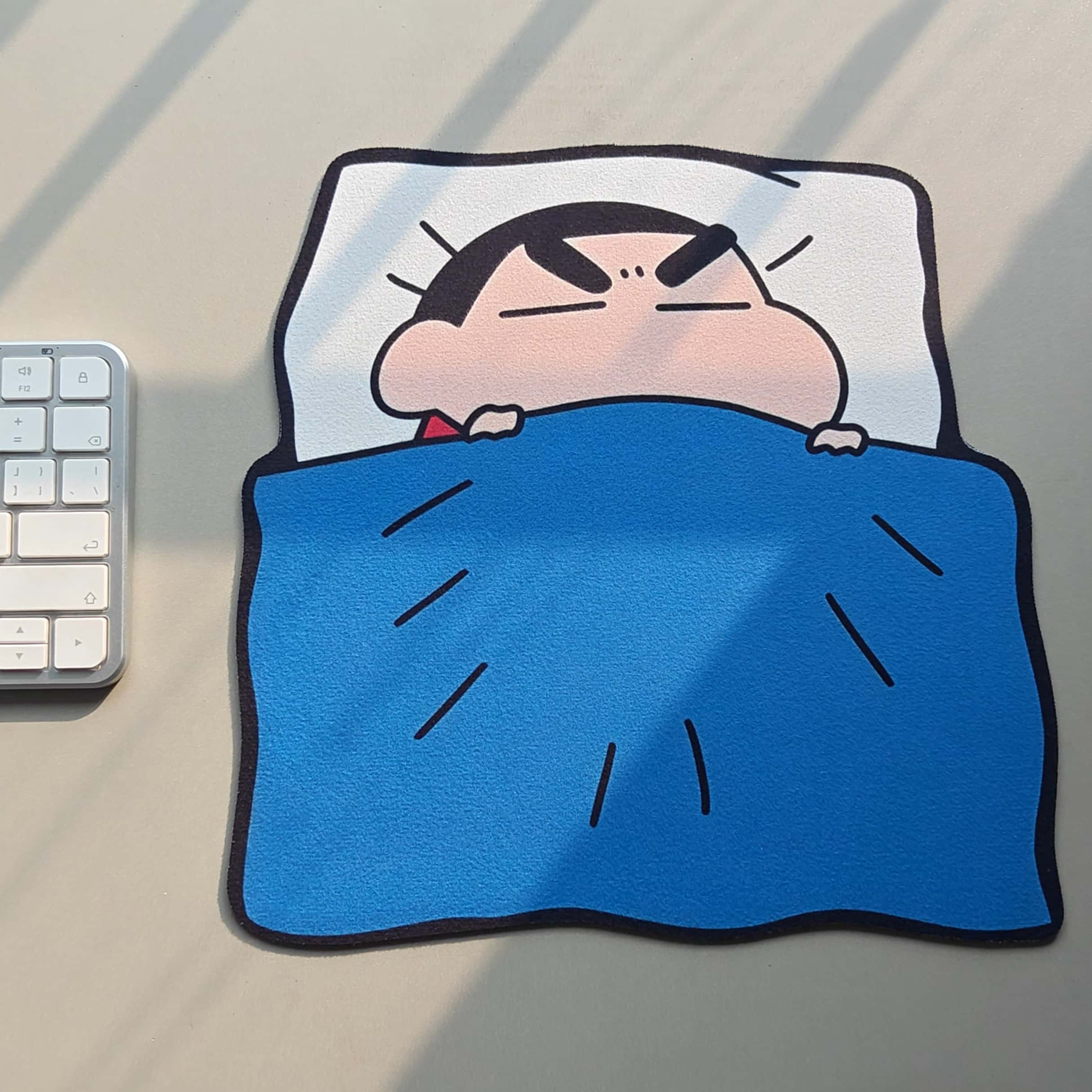 Office Furniture China - Alas Mouse Crayon Shinchan yang Lucu,